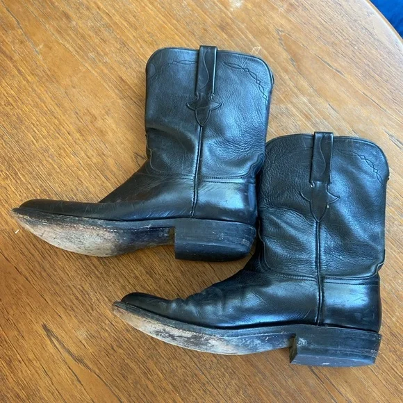 Men’s Lucchese boots - Picture 5 of 8